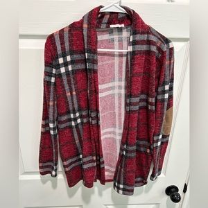 Plaid Cardigan sweater. Size small. Pink Lily Boutique.